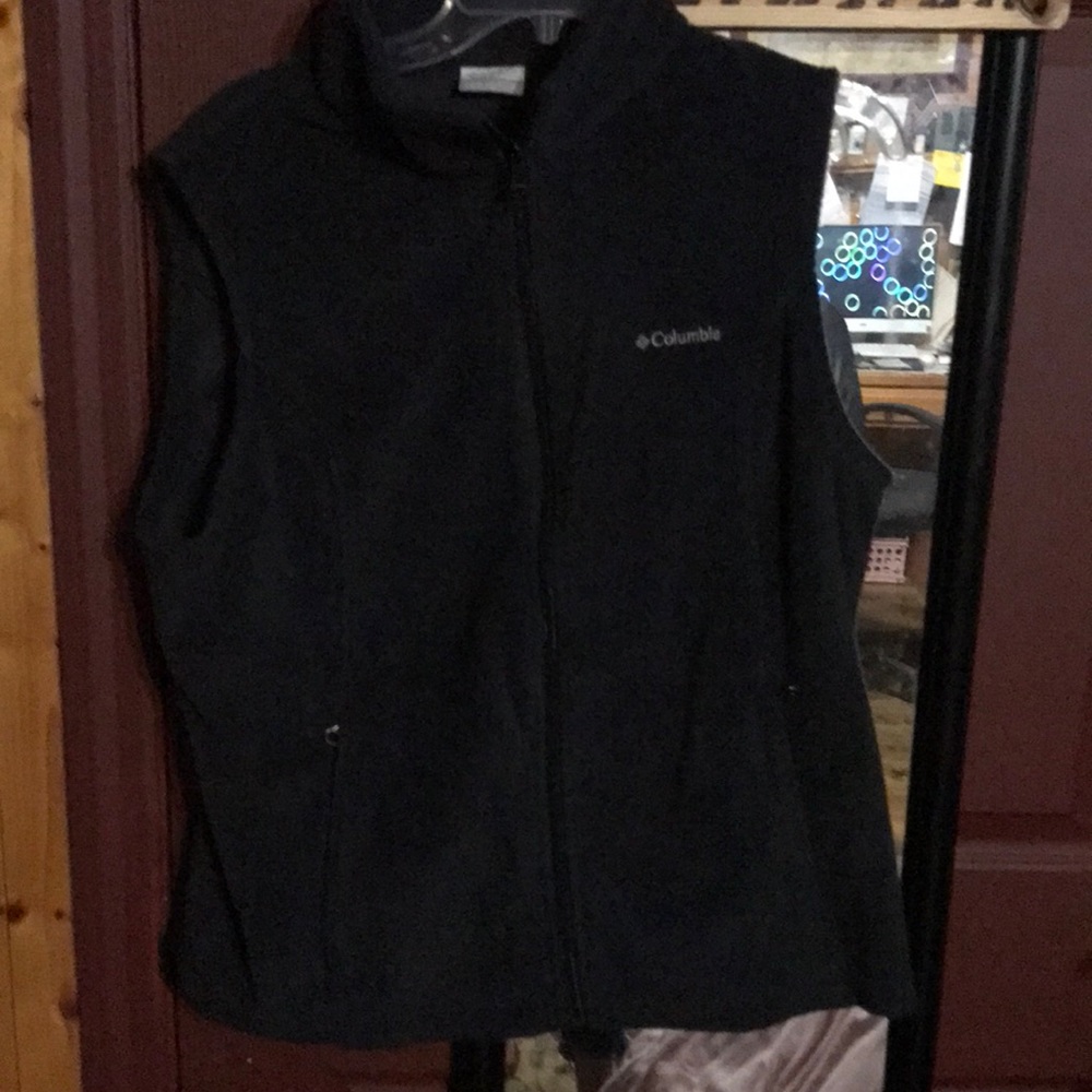 Columbia XL vest